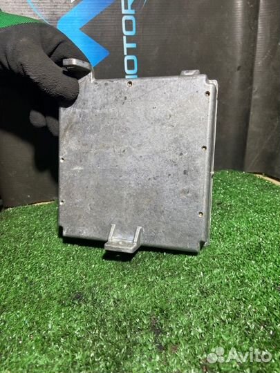 Электронный блок управления двигателем (эбу) Honda