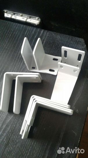 Крепления для экрана на столе