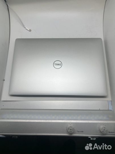 Ноутбук dell xps 15 9570