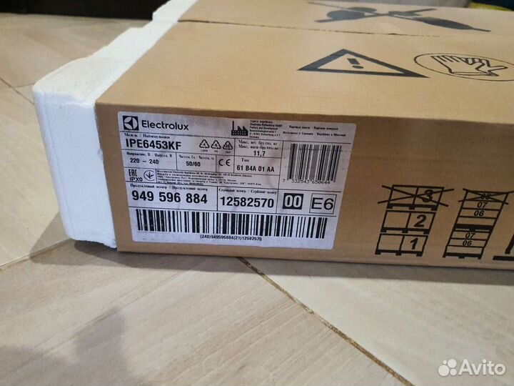 Варочная панель Electrolux ipe6453kf