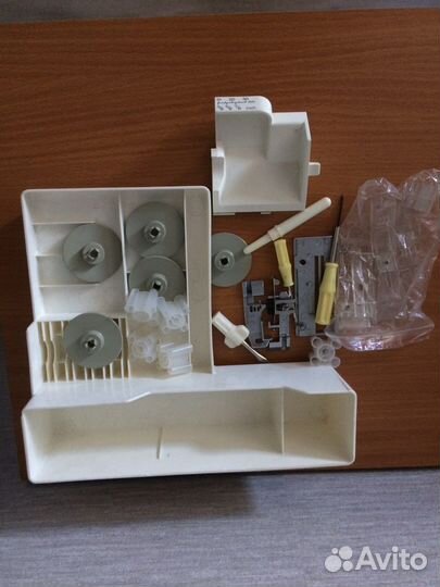 Швейная машина коверлок husqvarna