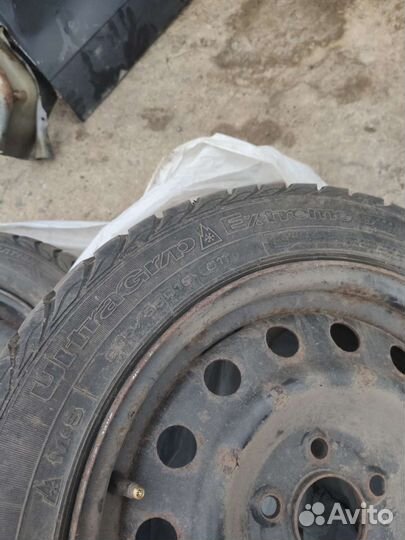 R16 Goodyear UltraGrip Extreme 205/55, PCD 5x114.3 DIA 38