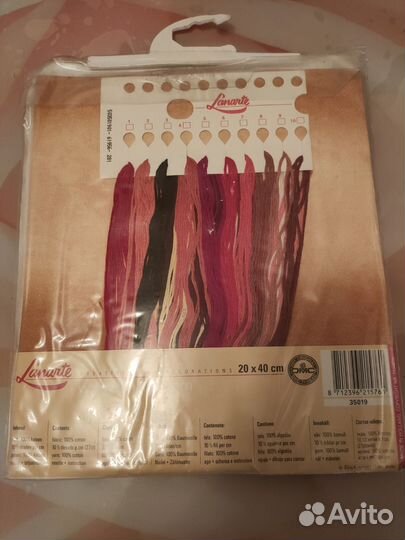 Наборы для вышивания крестом Lanarte