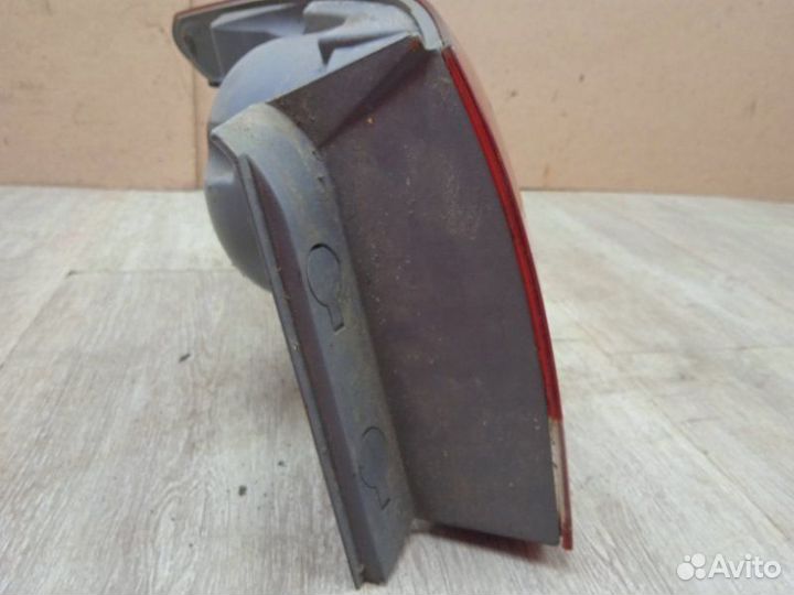 Фонарь задний правый Chevrolet Cruze J300 F16D3