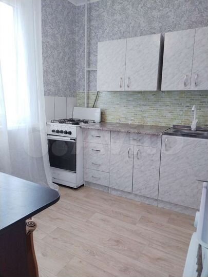 1-к. квартира, 35 м², 8/10 эт.
