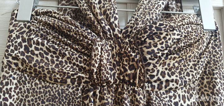 Платье леопардовое river island 44