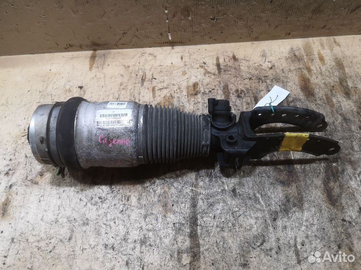 Пневмо Стойка передняя правая Porsche Cayenne