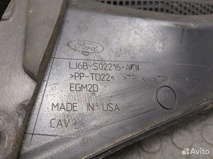 Жабо под дворники Ford Escape 2020, 2020