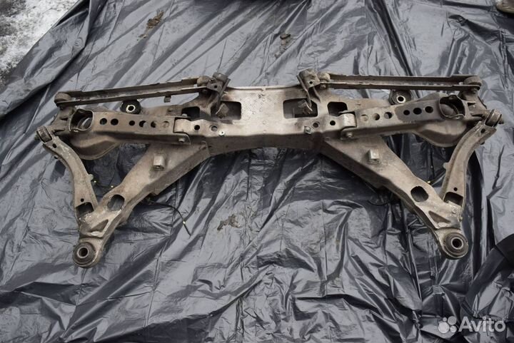 Балка задняя Volvo S80 2002