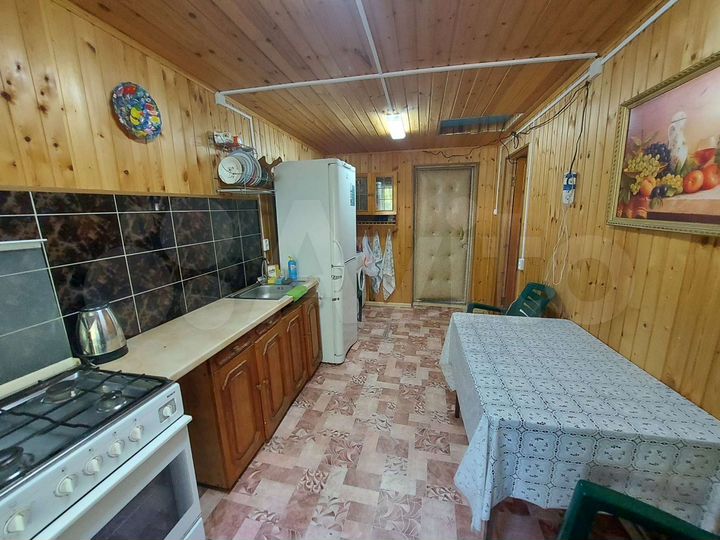 Дом 27,7 м² на участке 38 сот.