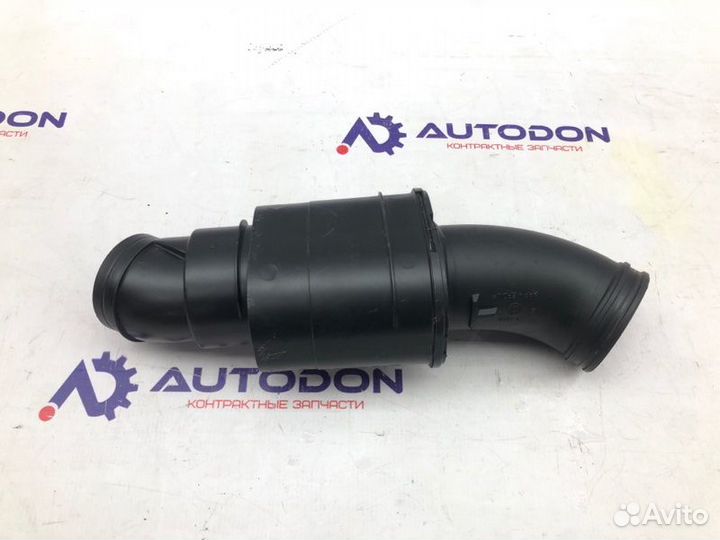 Патрубок воздушного фильтра Bmw 5-Series F10