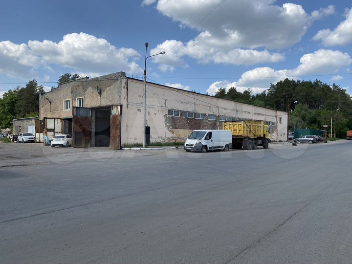 Свободного назначения, 1800 м²