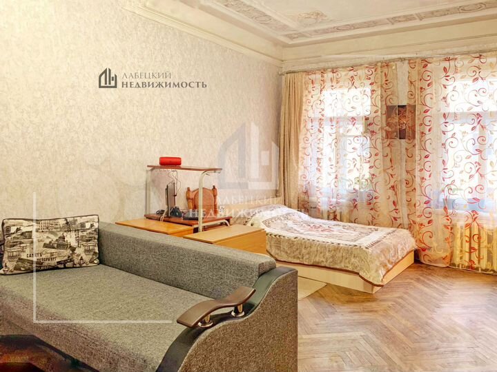 Комната 26,6 м² в 7-к., 4/6 эт.