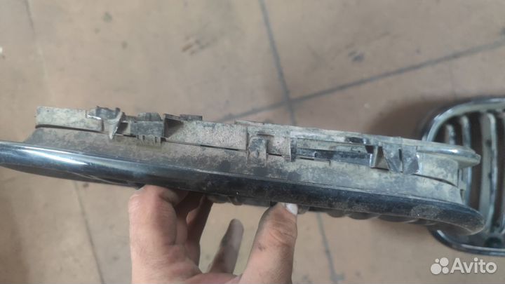 Решетки радиатора (ноздри) бмв е46 рестайлинг