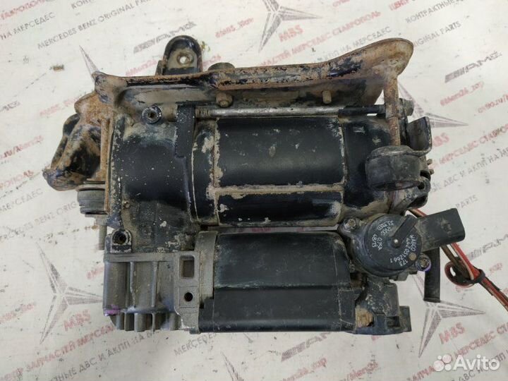 Компрессор пневмо Mercedes S-Class W220