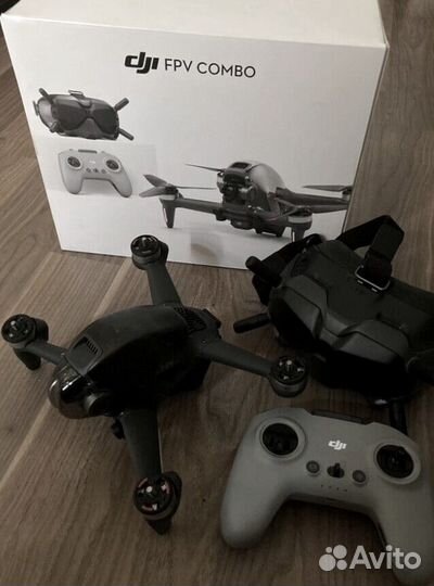 Квадрокоптер DJI FPV combo