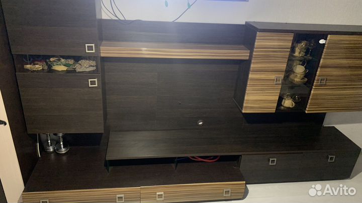 Стенка в гостиную