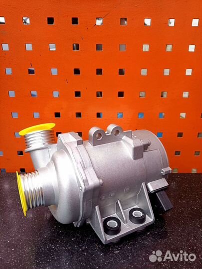 Водяной насос электро BMW E 90