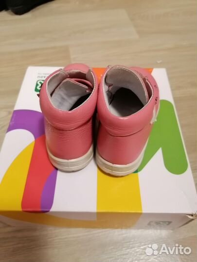 Ботинки для девочки демисезонные б.у