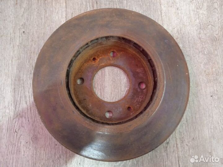 Диск тормозной передний Hyundai Elantra XD G4GC