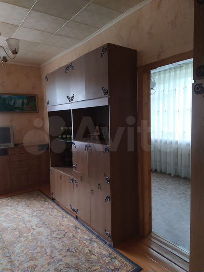 3-к. квартира, 49,3 м², 1/3 эт.