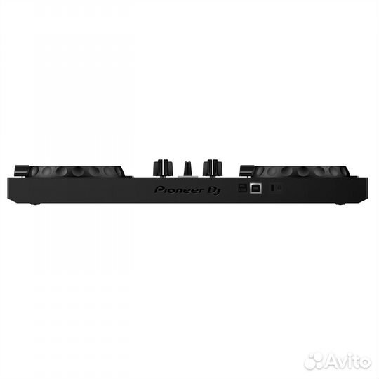 Новый DJ-контроллер Pioneer DDJ-200