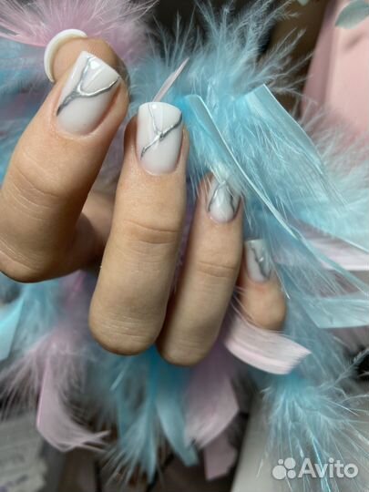 Маникюр, педикюр