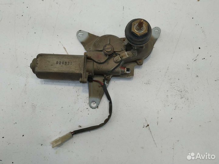 Kia Shuma моторчик стеклоочистителя задний