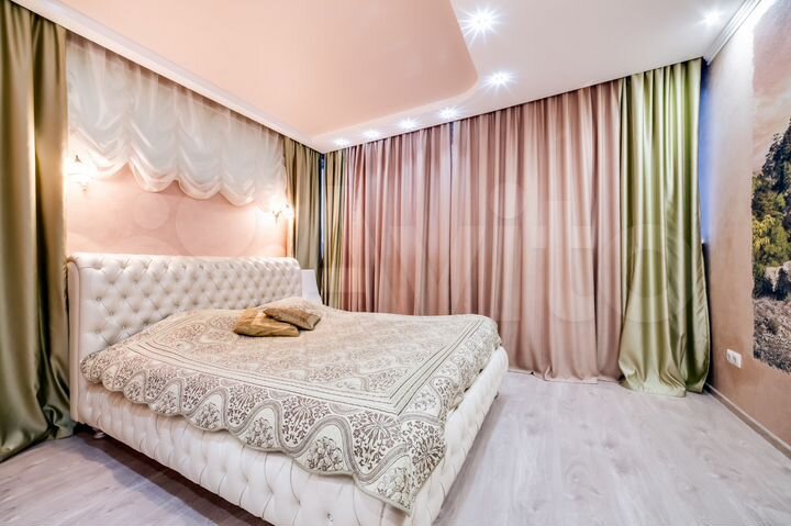 Квартира-студия, 42 м², 1/9 эт.