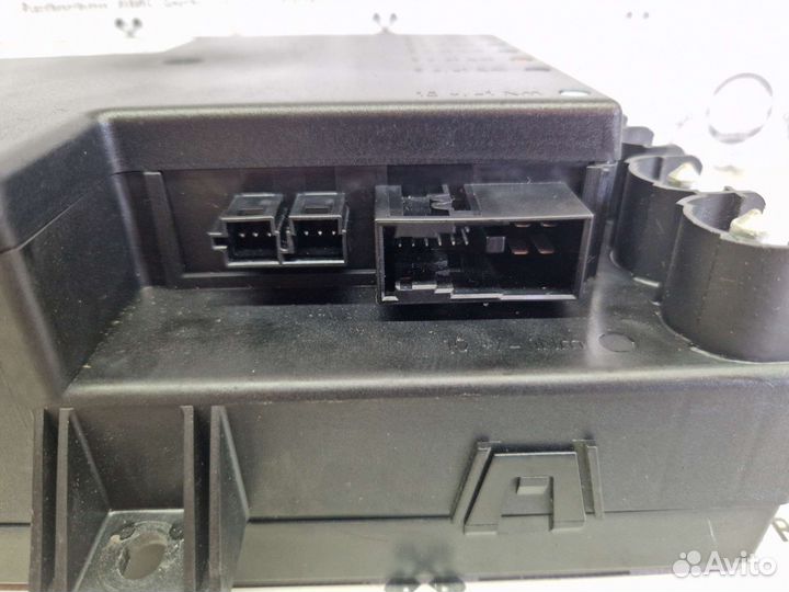 Блок управления бортовой сети для Mercedes W221