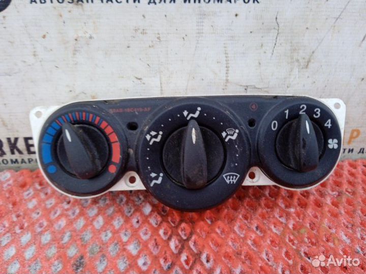 Блок управления отопителем Ford Focus 1 (б/у)