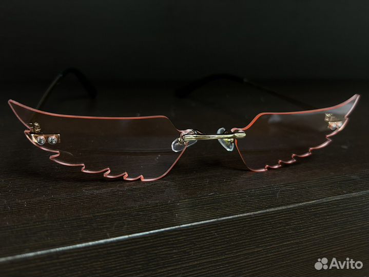 Очки крылья новые