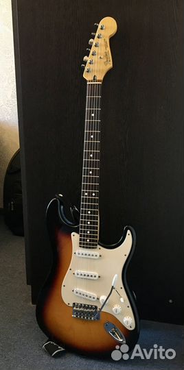 Fender Stratocaster Sunburst Mexico (2005 г.)
