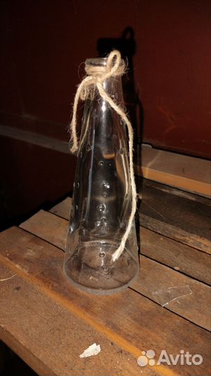 Маленькая вазочка для цветов