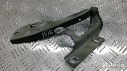 Петля капота volvo C30 1 (91Y01D502)