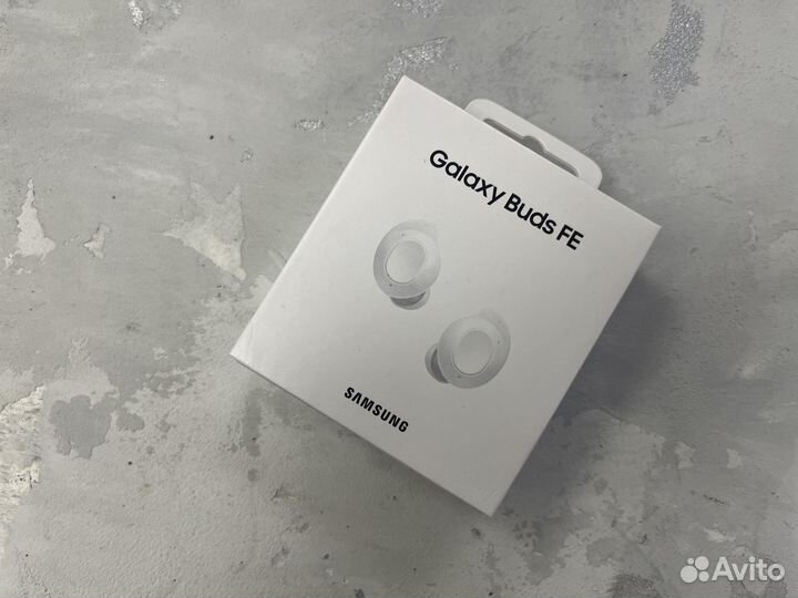 Беспроводные наушники Samsung Galaxy Buds FE