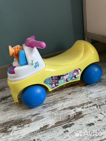 Машинка-каталка толокар Fisher price