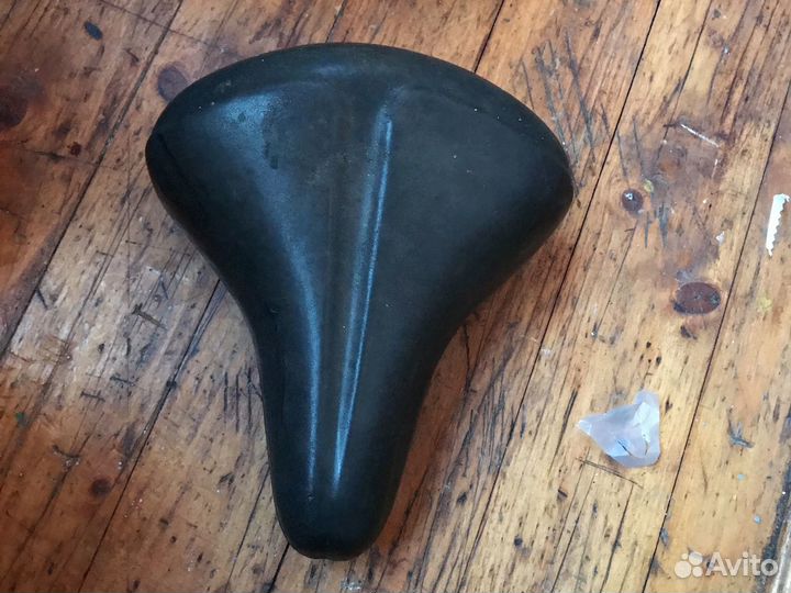 Седло от велосипеда