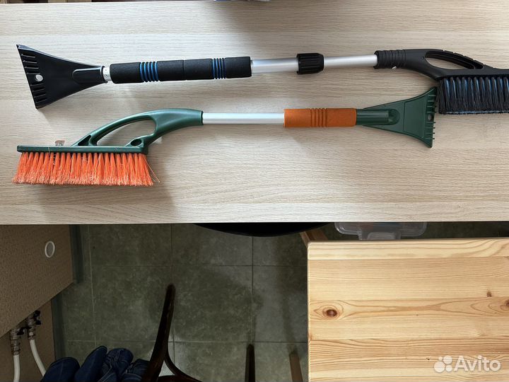 Щетка для чистки снега телекопическая