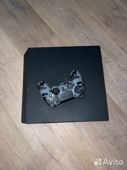 Sony playstation 4 PS4 pro 1tb с играми