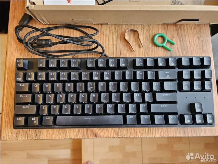 Механическая клавиатура Hexgears GK707