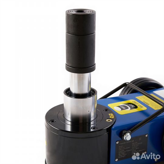 Домкрат пневмогидравлический 15-30т Rossvik