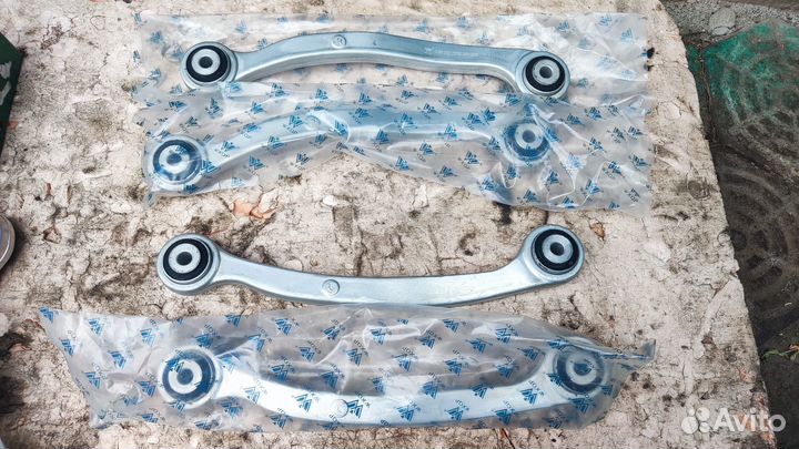 Задние рычаги Мерседес 211 219 230