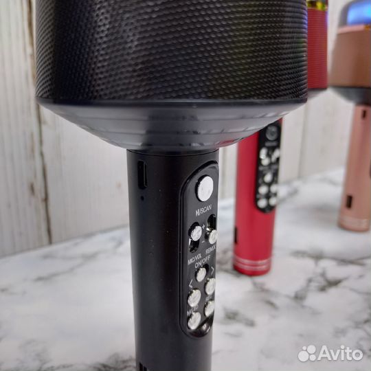 Беспроводной караоке микрофон Wireless