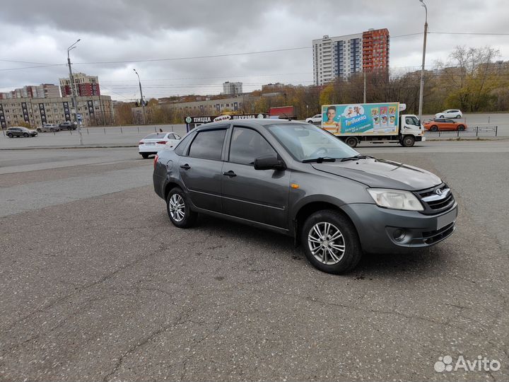 LADA Granta 1.6 МТ, 2013, 155 000 км