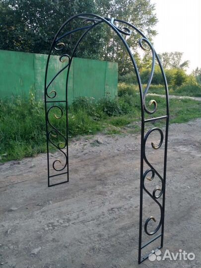 Арка садовая