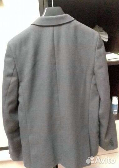 Школьный костюм