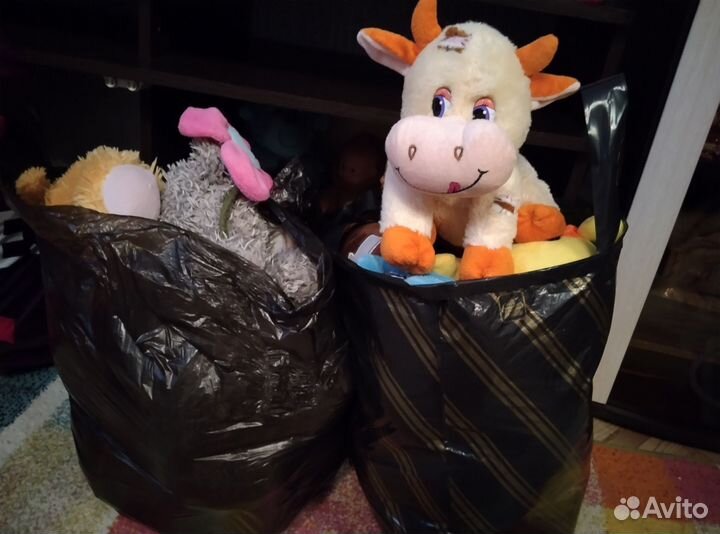 Отдам бесплатно игрушки мягкие