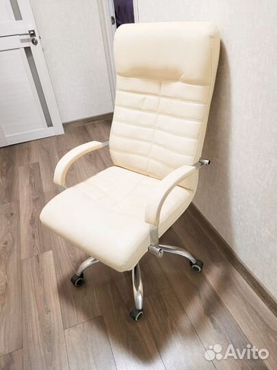 Кресло офисное