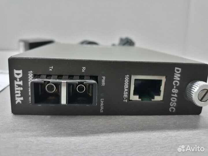 Медиаконвертер D-Link DMC-810SC